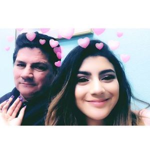 Meet your Posher, Annissa